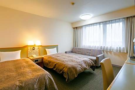 Twin Room - Non-Smoking