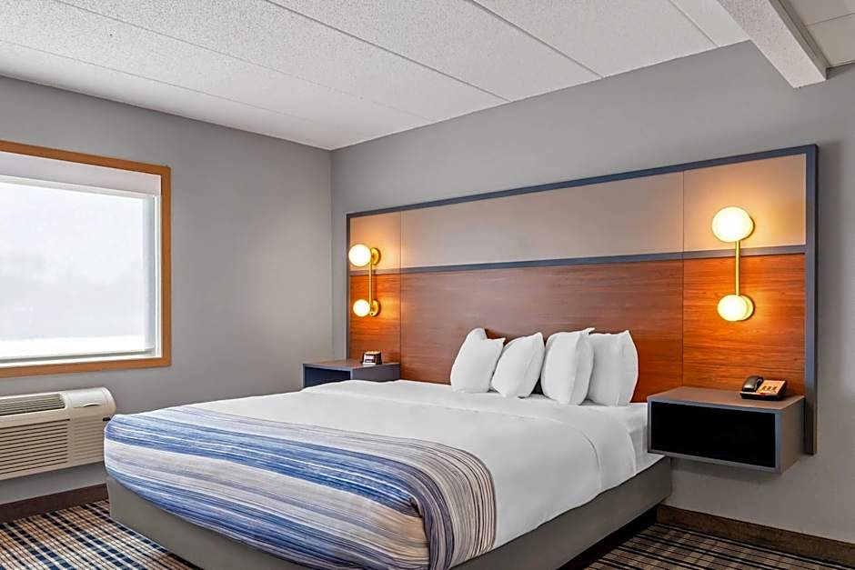 AmericInn by Wyndham Crookston U of M Crookston
