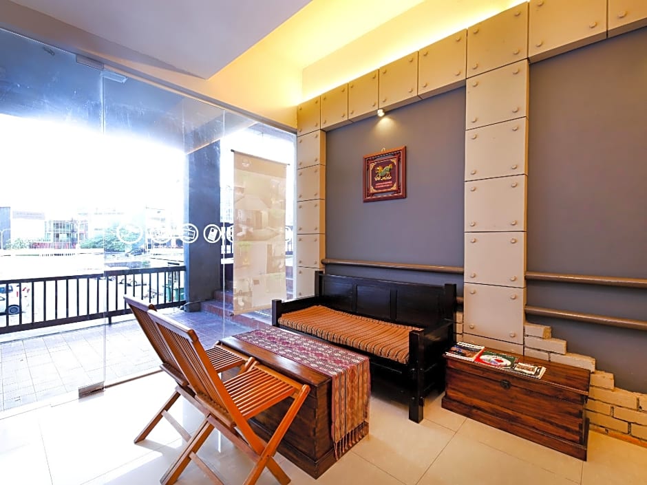 Hotel O Hills Residence