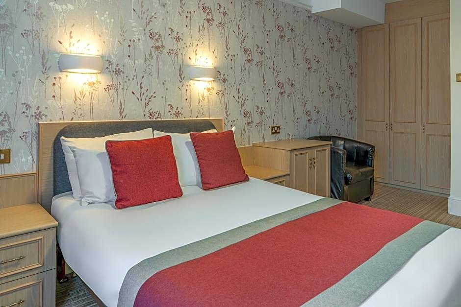 Heathlands Hotel