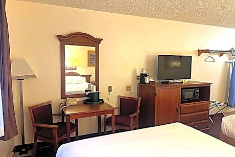 Queen Bed Non-Smoking