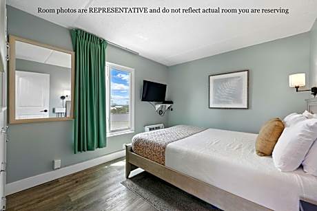 Suite with Balcony