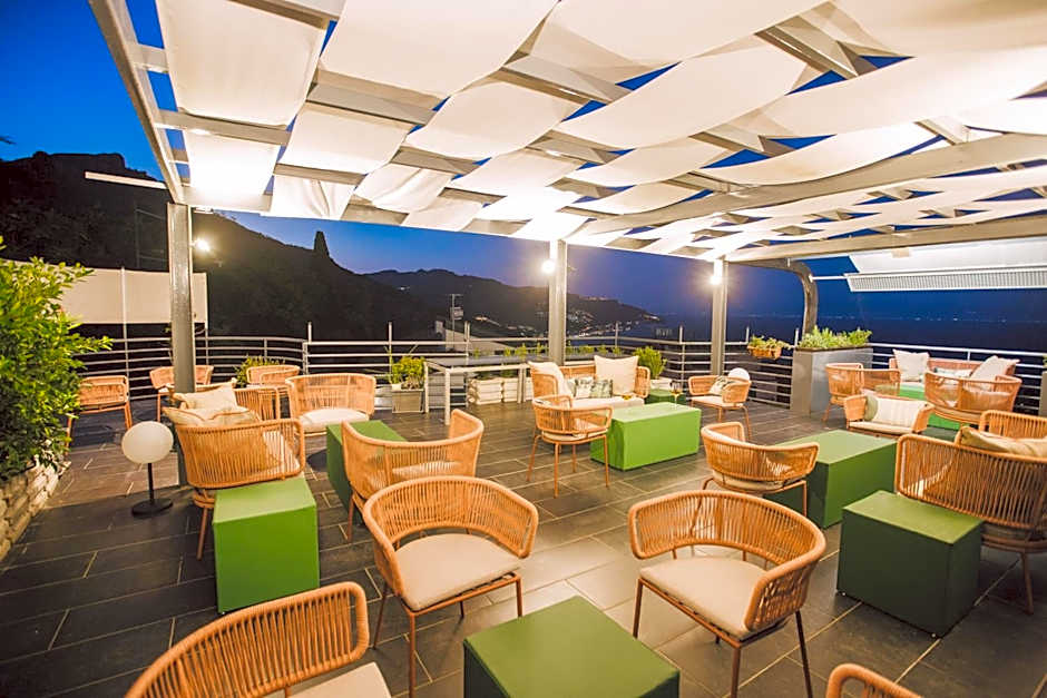 Taormina Palace Hotel