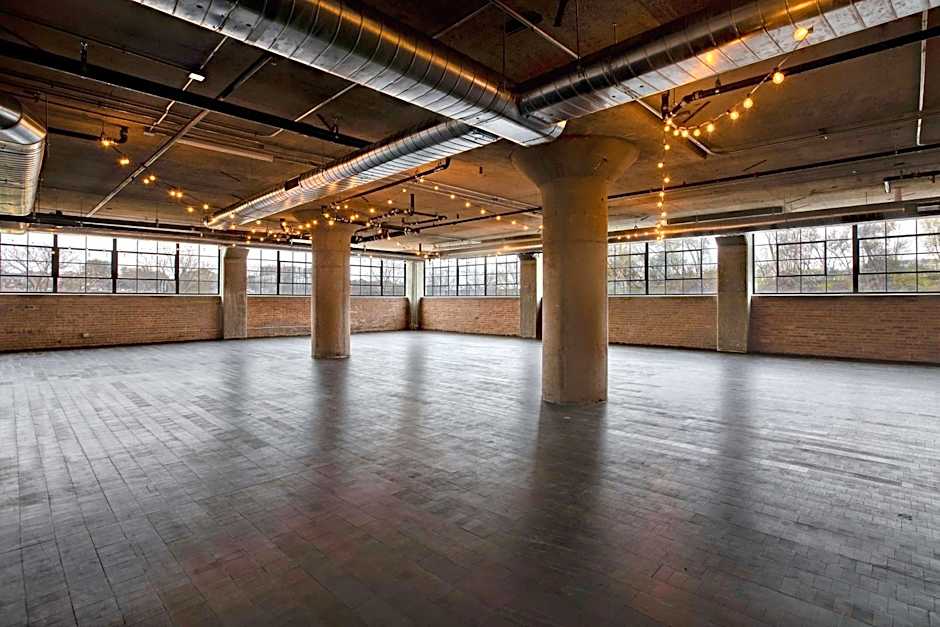 Embassy Suites By Hilton Rockford Riverfront