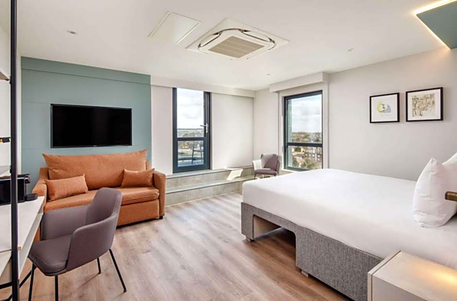 Spark by Hilton London Romford