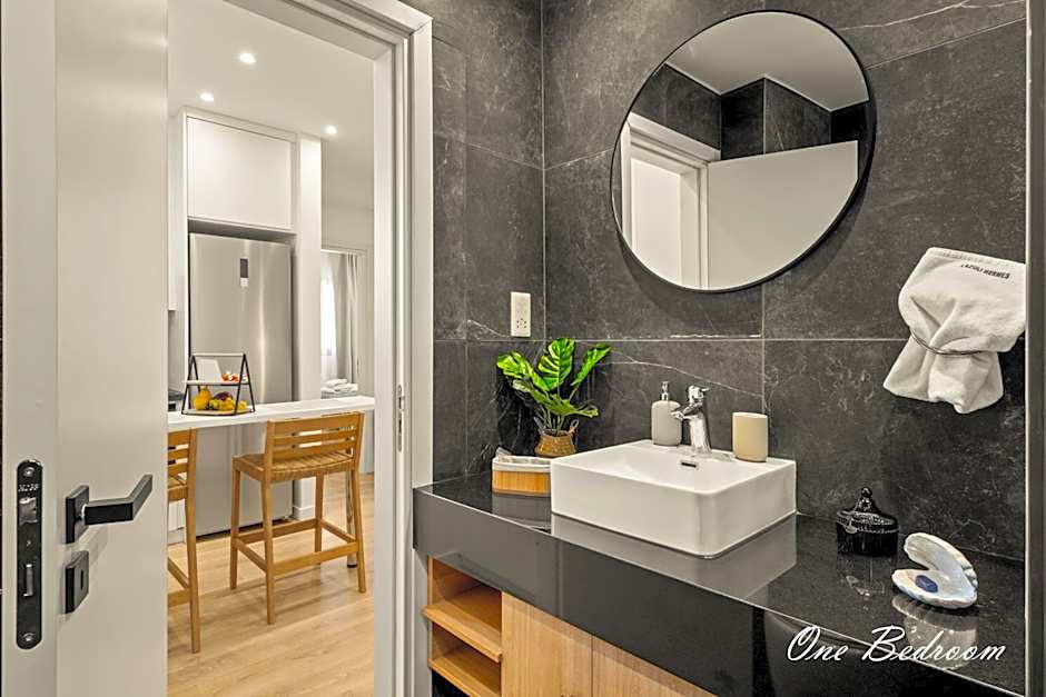 Lazuli Hermes Apartments