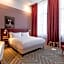 Sapphire House Antwerp, Autograph Collection