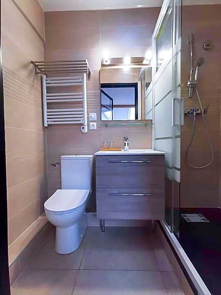 La Maison Charentonneau