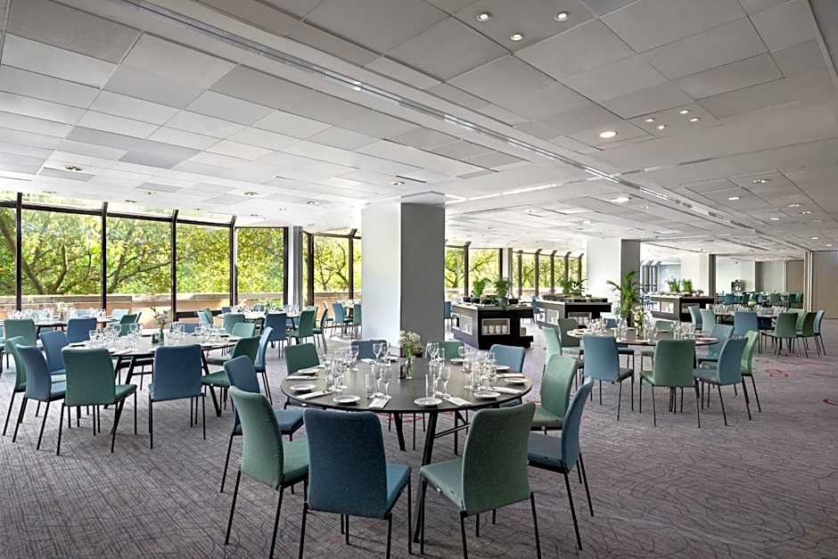 Paris Marriott Rive Gauche Hotel & Conference Center