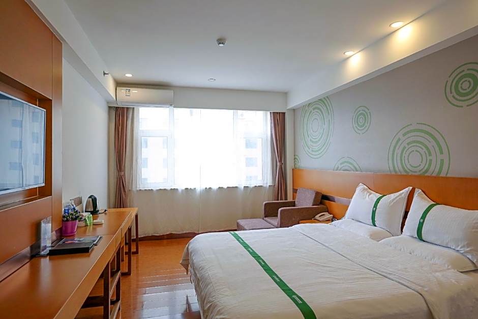 GreenTree Inn Jinzhong Pingyao City South Railway Station Express Hotel