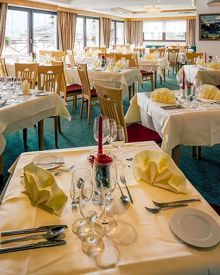 Hotel Alpenruh-Micheluzzi