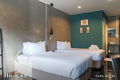 Superior Twin Room with City View