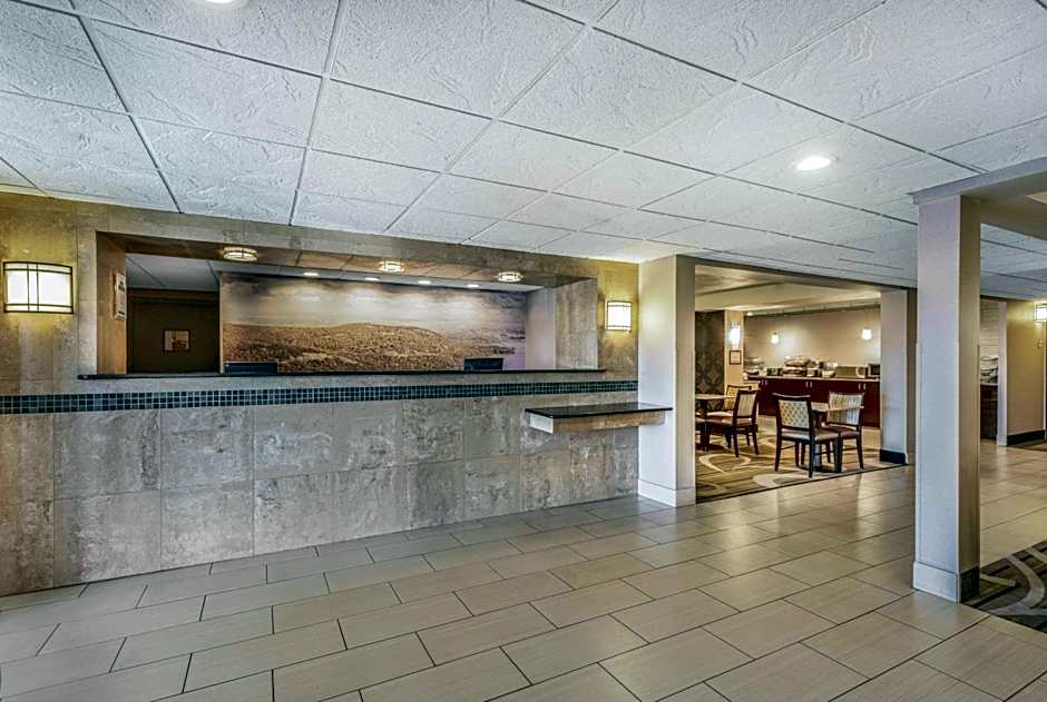 La Quinta Inn & Suites by Wyndham Binghamton - Johnson City