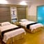 GreenTree Inn AnHui HuangShan She County HuiZhou Ancient City Middle HuangShan Road Business Hotel