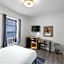 Hotel 27 by LuxUrban