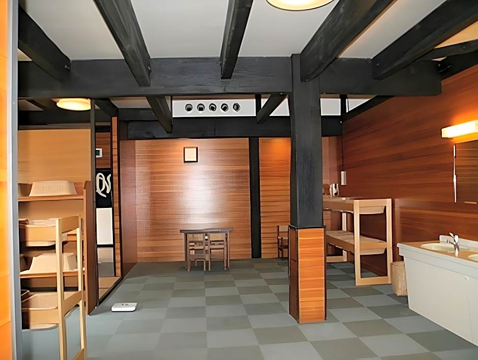 Alpine Route Hotel