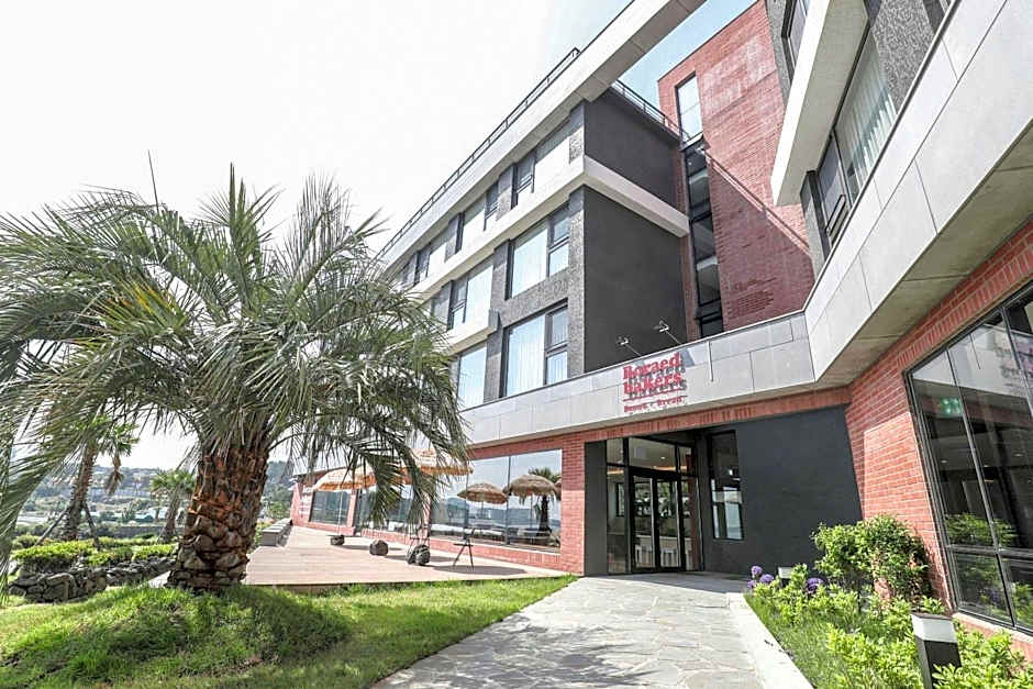 Hotel Seogwipean
