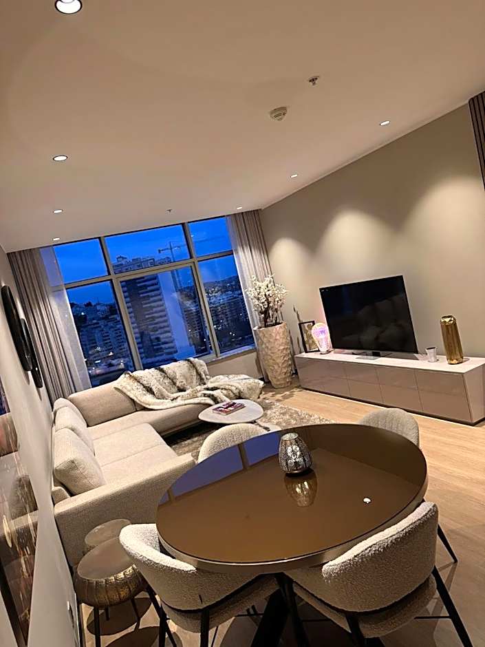 Hilton Tanger Penthouse 14