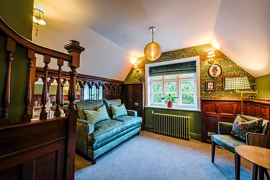 Bel And The Dragon-Churt