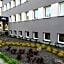 Aparthotel WADOWICE & Hostel GENERY