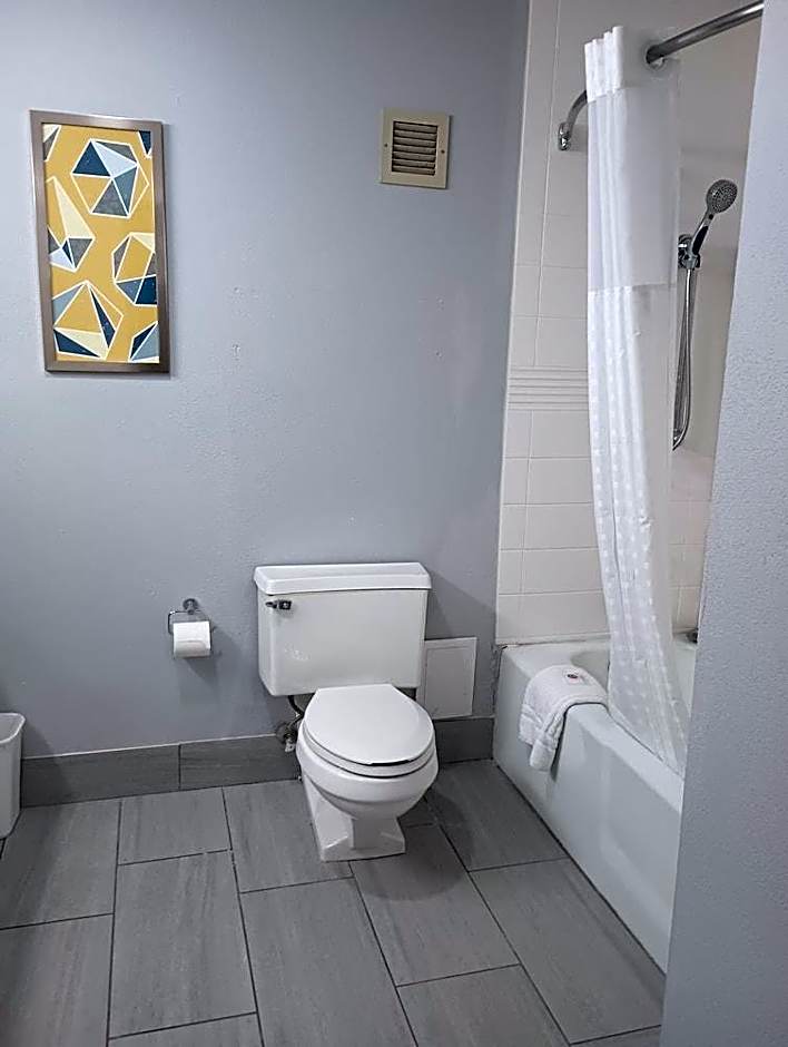 Comfort Inn & Suites Johnson City - Binghamton