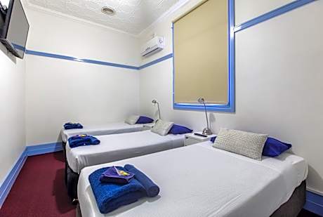 Triple Room with Shared Bathroom