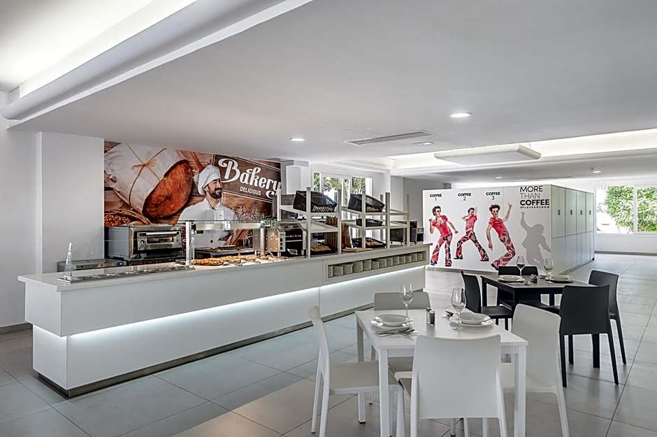 Vibra Mare Nostrum Hotel