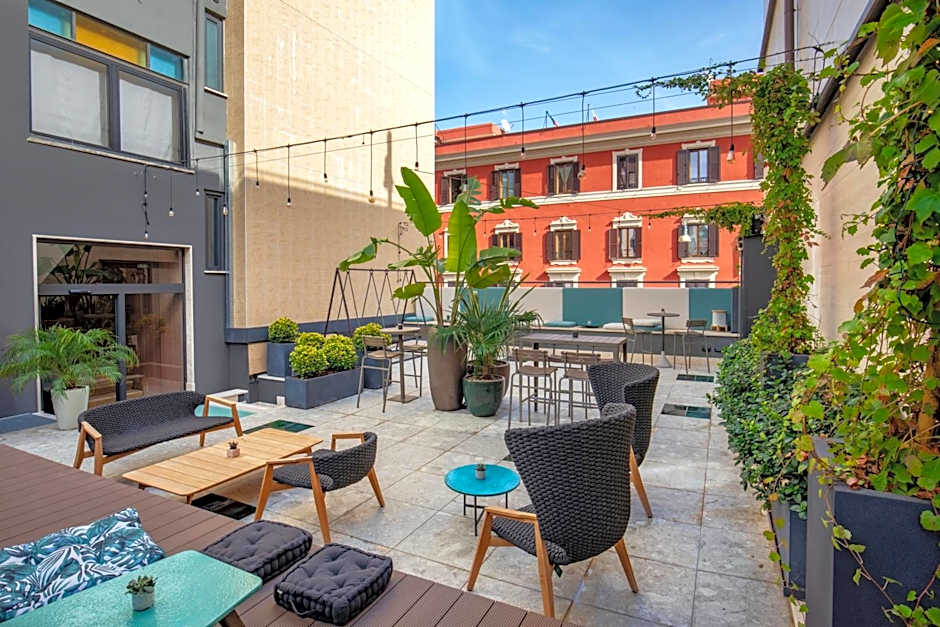 The Spring House Hotel Rome Vatican, Tapestry Collection by Hilton