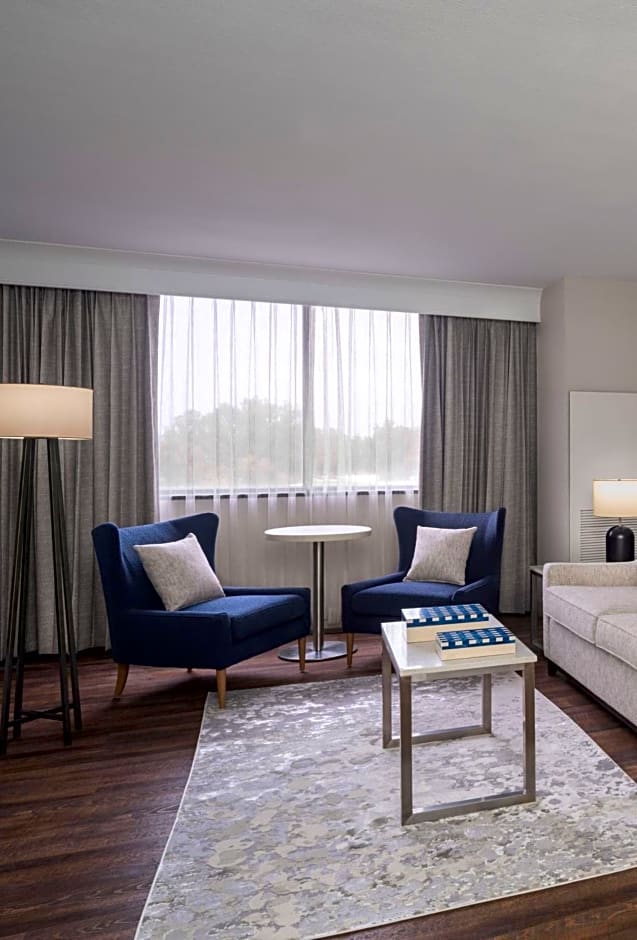 Delta Hotels by Marriott Jacksonville Deerwood