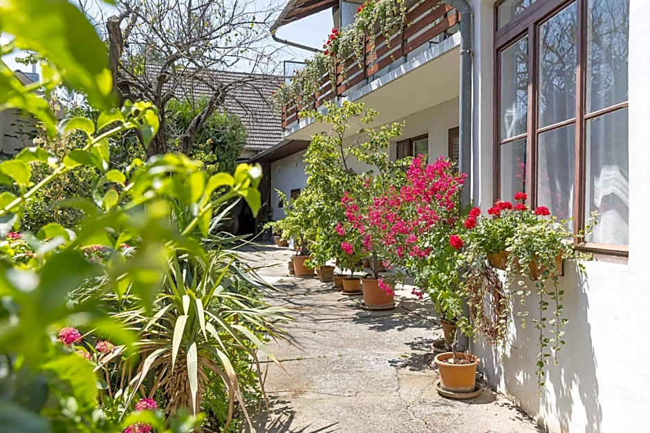 Ferienherbergen S & J Zeisz