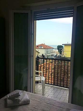 Double or Twin Room with Balcony