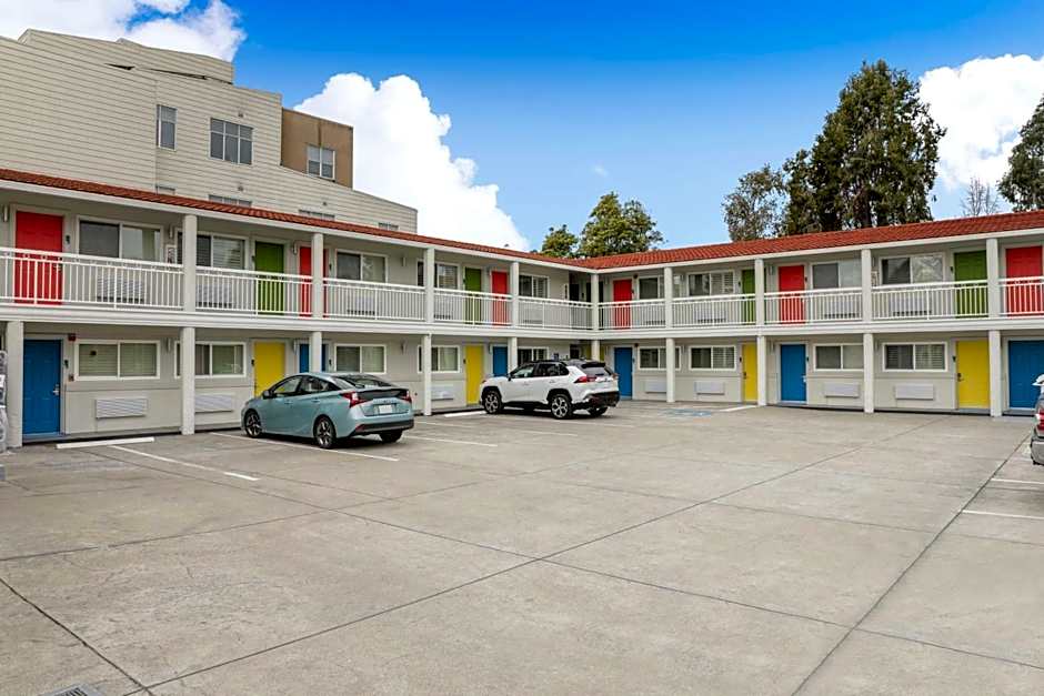 Signature Inn Berkeley