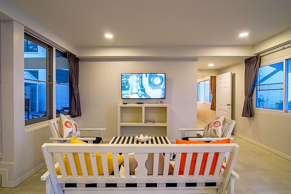 C-Shore Private Beachfront House