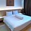 OPI INDAH Hotel