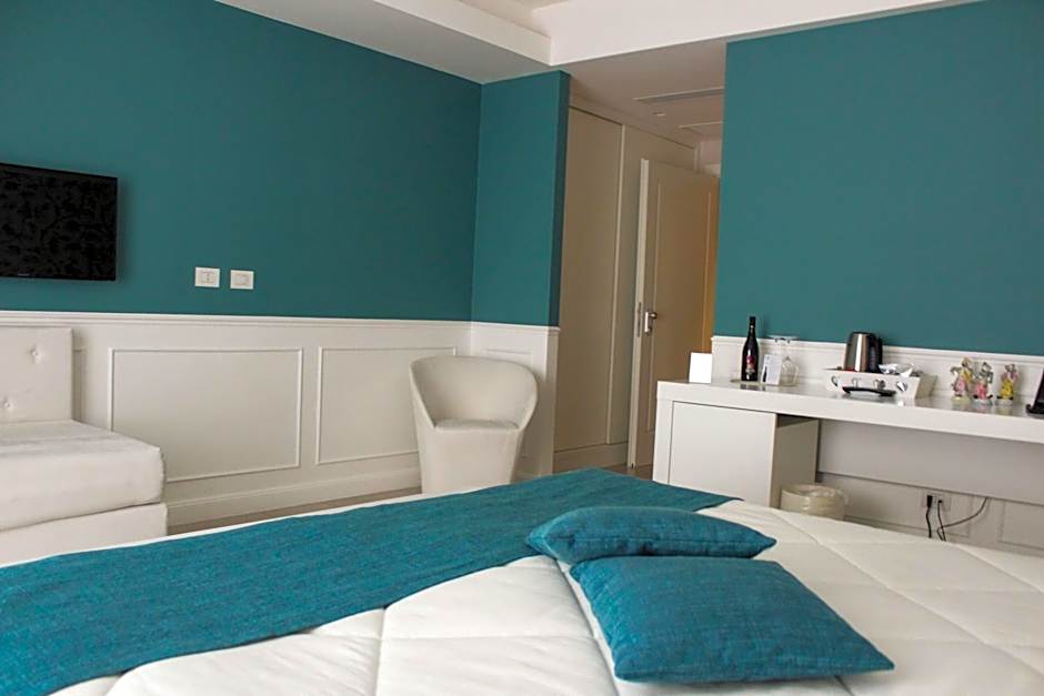 Bianco Riccio Suite Hotel
