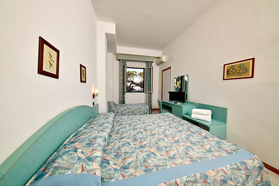 Fortuna Beach - Seaside Hotel