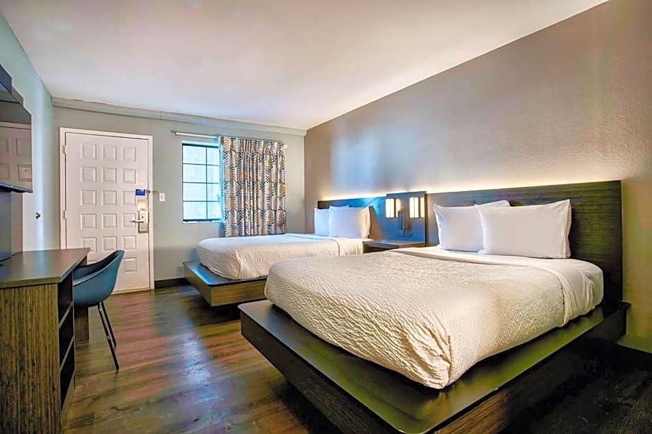 Motel 6-Kingman, AZ - Route 66 East