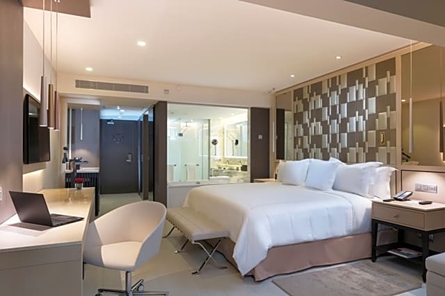 El Embajador, a Royal Hideaway Hotel