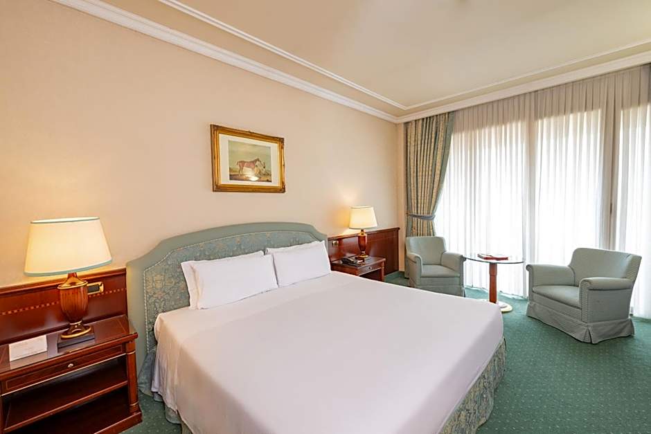 Royal Hotel Carlton
