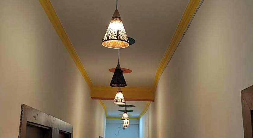 Bedweiser Backpackers Hostel