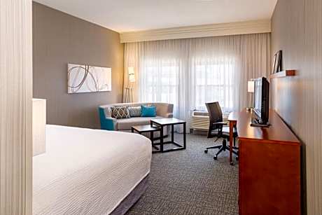 King Room with Sofa Bed and Roll-in Shower - Mobility and Hearing Accessible