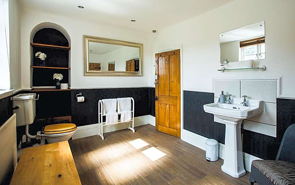 No.8 Accommodation