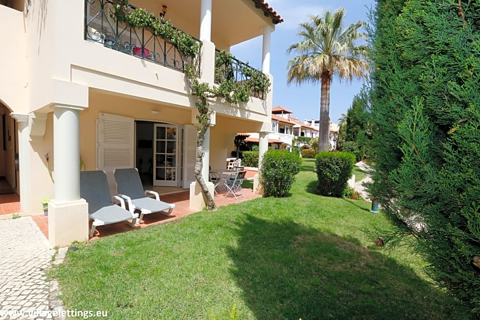 Apartamentos The Old Village by Village 4u