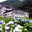 Shoji Mount Hotel
