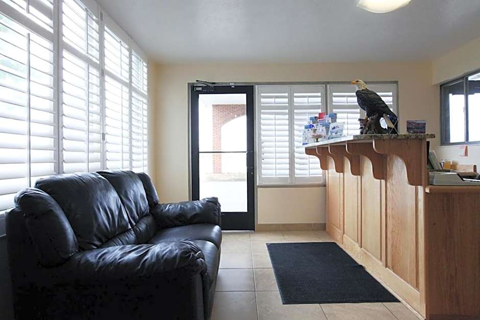 Americas Best Value Inn Roosevelt/Ballard