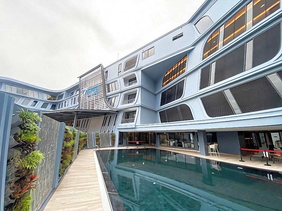 The Oceanic Sportel Phuket - SHA Extra Plus