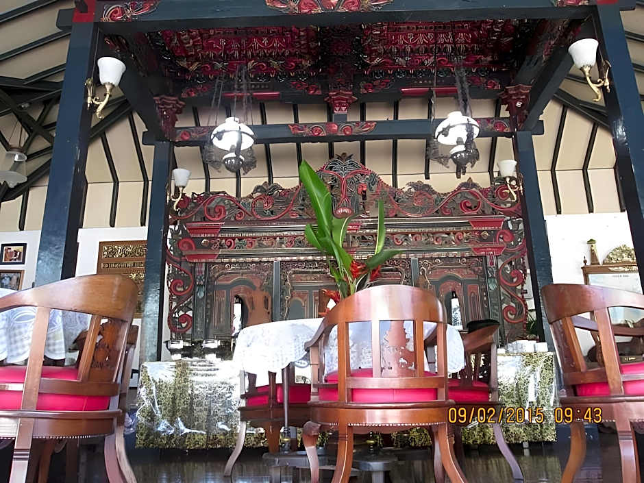 Taman Teratai Hotel