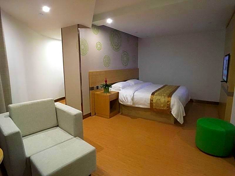 GreenTree Inn Shaoxing Lihai Dongsen Commercial Square Branch