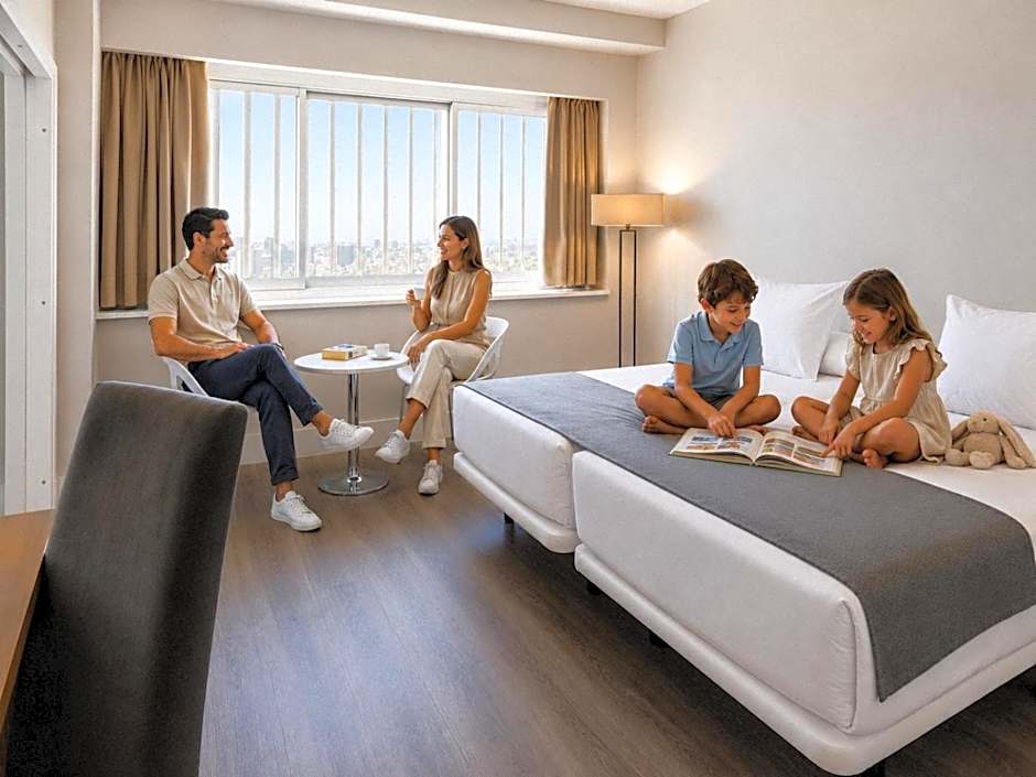 Hotel Chamartin The One