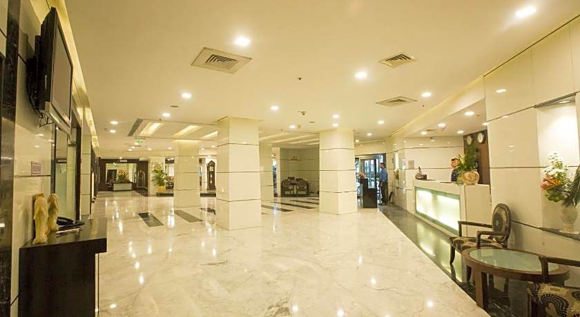 Fortune Park Jp Celestial Hotel